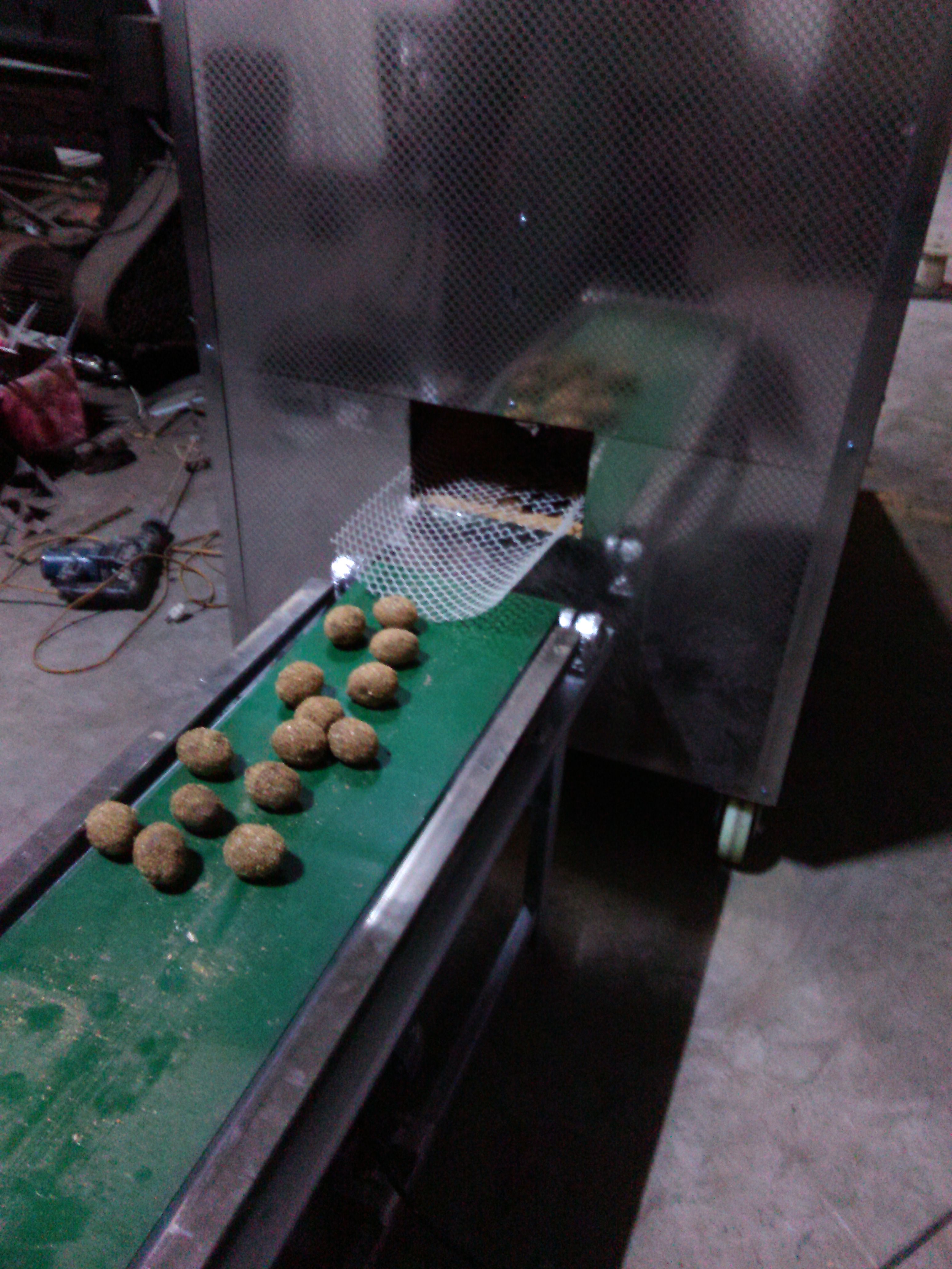 自动松花蛋皮蛋变蛋包泥机