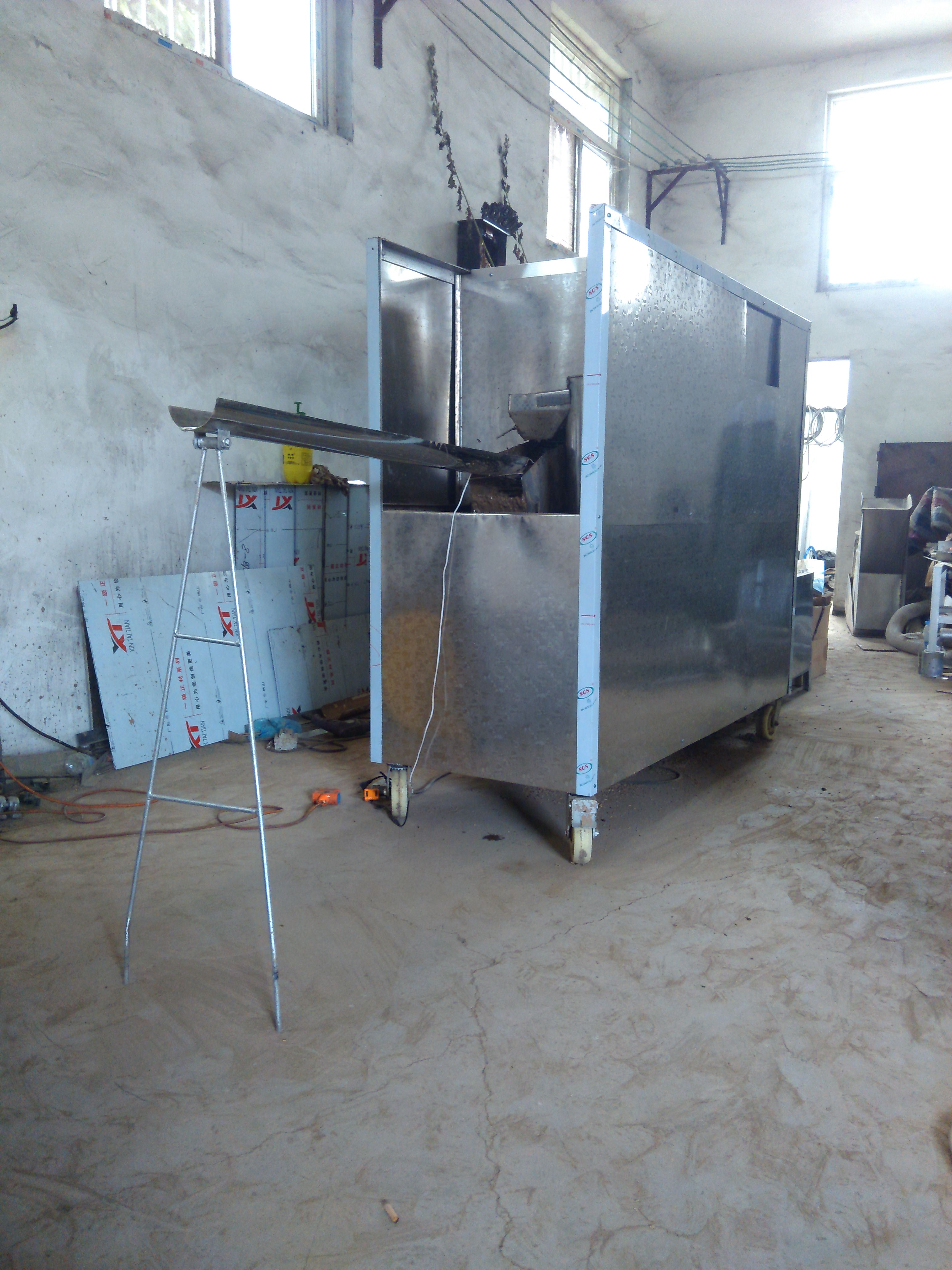 全自动全不锈钢改进型皮蛋包泥裹圆机